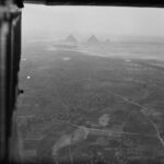 1932 aerial photograph showing the sharp boundary between cultivated Nile Valley land and surrounding Egyptian desert